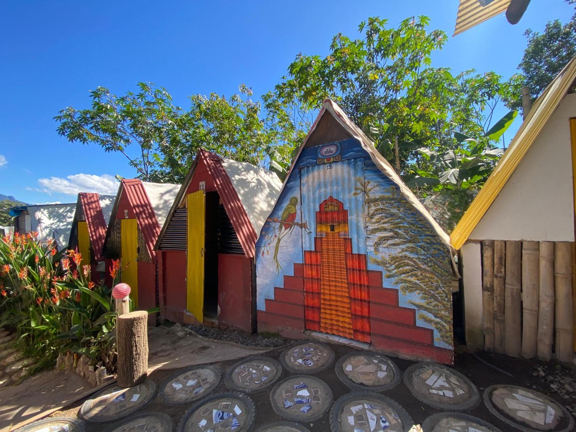 Gran Colibri Adventure Park Vandrerhjem San Pedro La Laguna Eksteriør bilde