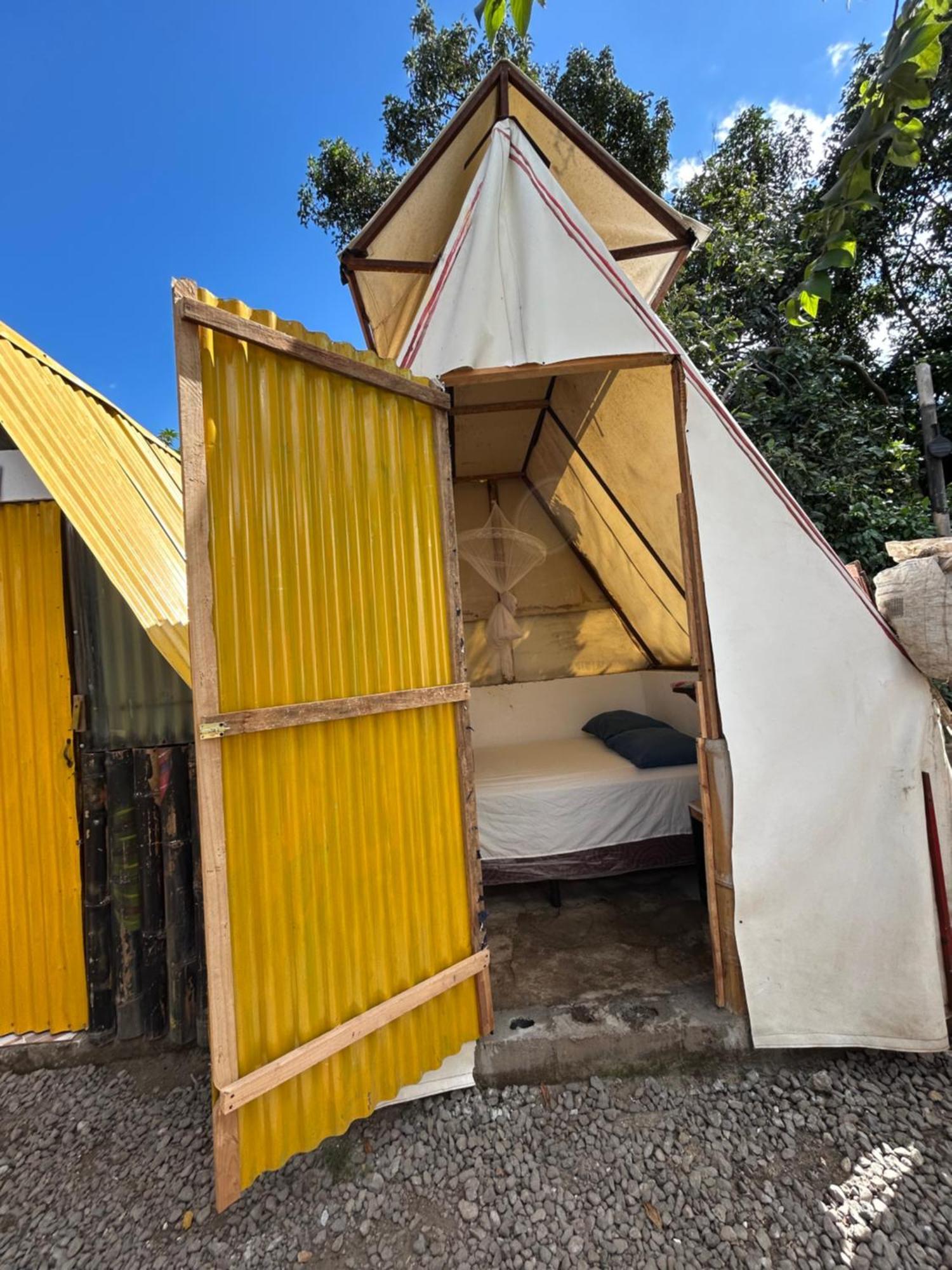 Gran Colibri Adventure Park Vandrerhjem San Pedro La Laguna Eksteriør bilde